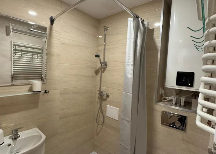 Apartamentsbymatyrafa-v Апартаменты Тарновске-Гуры