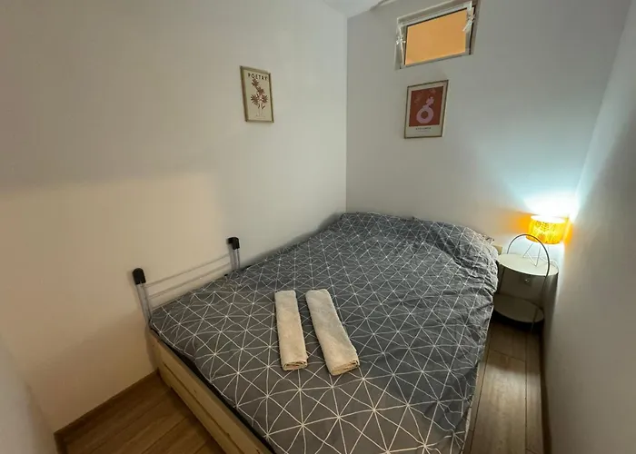 Апартаменты Apartamentsbymatyrafa-v *