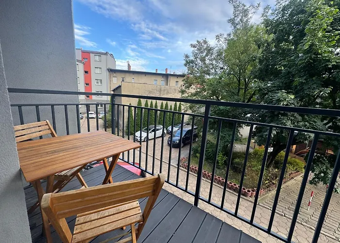 Apartamentsbymatyrafa-v *